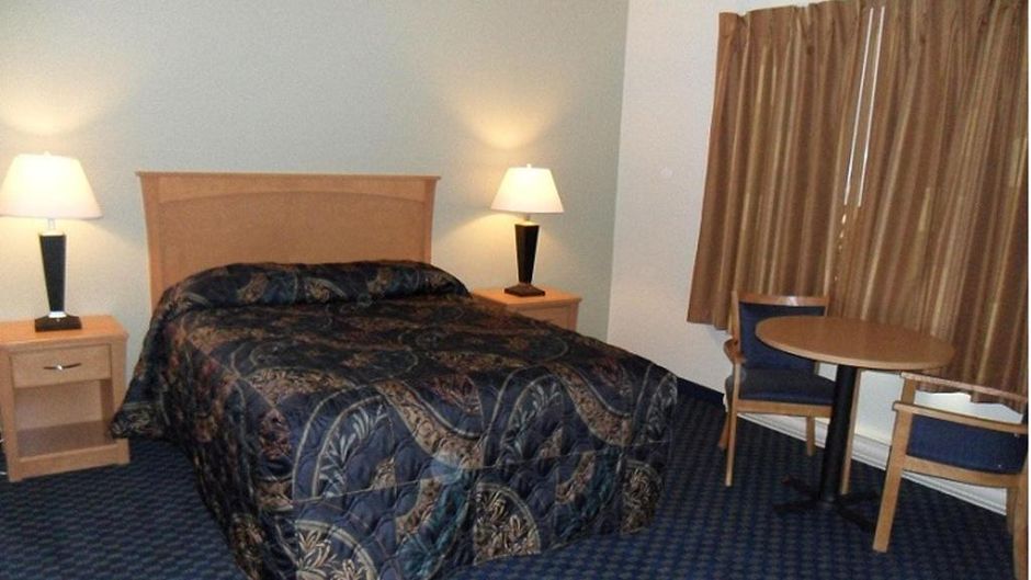 Westway Inn Room