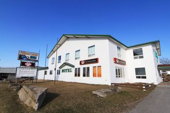 Torrent River Inn