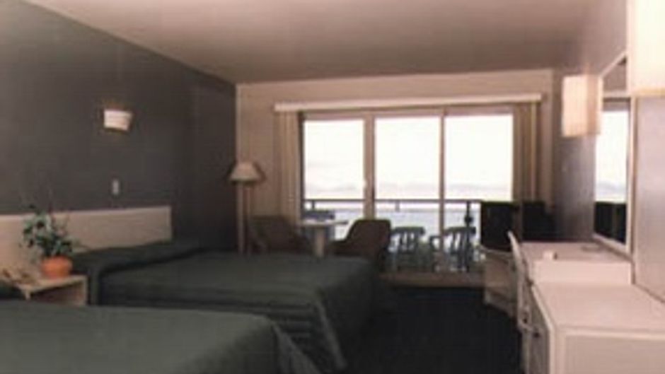 Auberge de la Pointe Room
