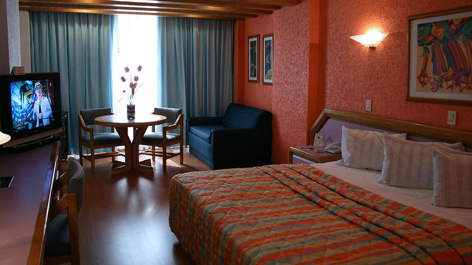 Casa Blanca Hotel Room