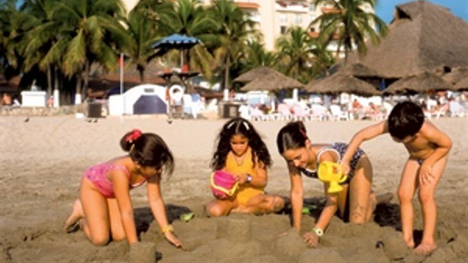 Holiday Inn Resort Ixtapa Beach