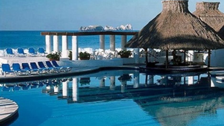 Holiday Inn Resort Ixtapa Pool