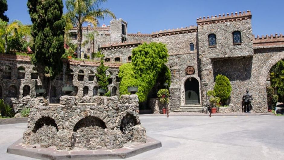 Hotel Castillo Santa Cecilia Exterior