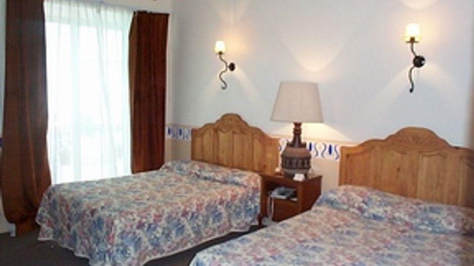 Posada Santa Fe Hotel Room