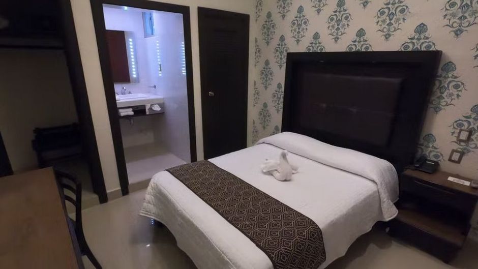 Hotel San Diego Room