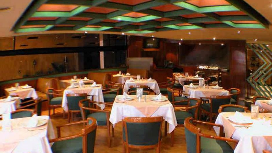 Hotel Segovia Regency Restaurant