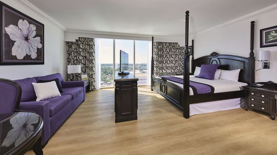 Riu Palace Paradise Island Suite