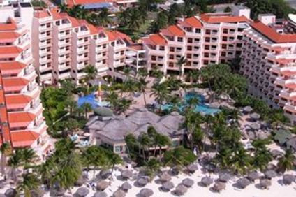 Playa Linda Beach Resort