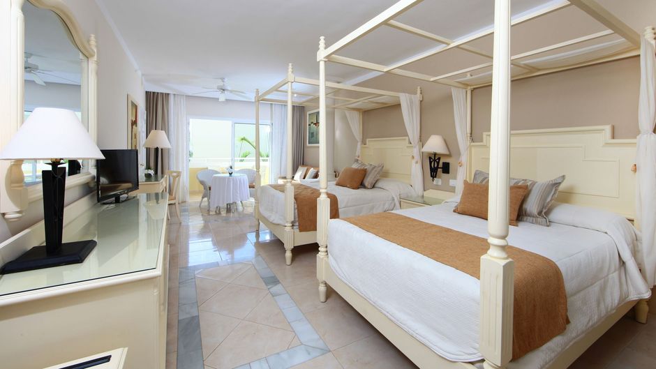Grand Bahia Principe El Portillo Room