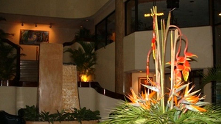 Delta Hotels by Marriott San Jose Aurola Lobby