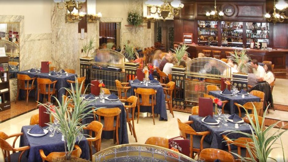 Castelar Hotel and Spa Restaurant