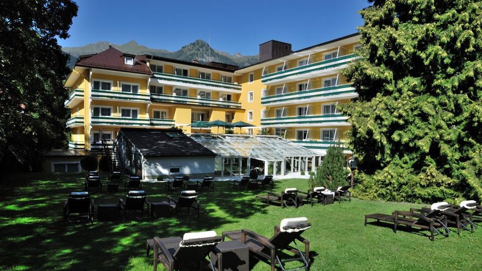 Hotel Astoria Exterior