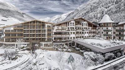 Central Hotel