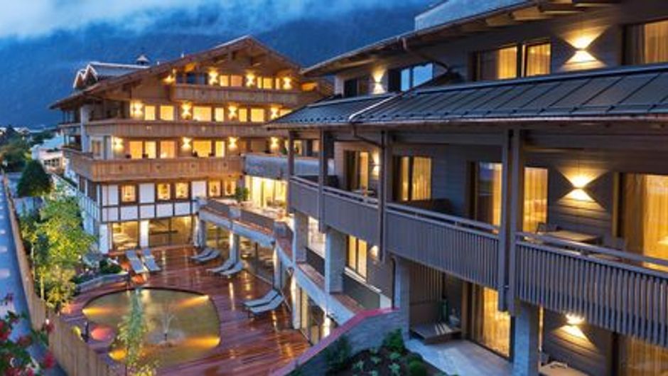 Elisabeth Hotel Exterior