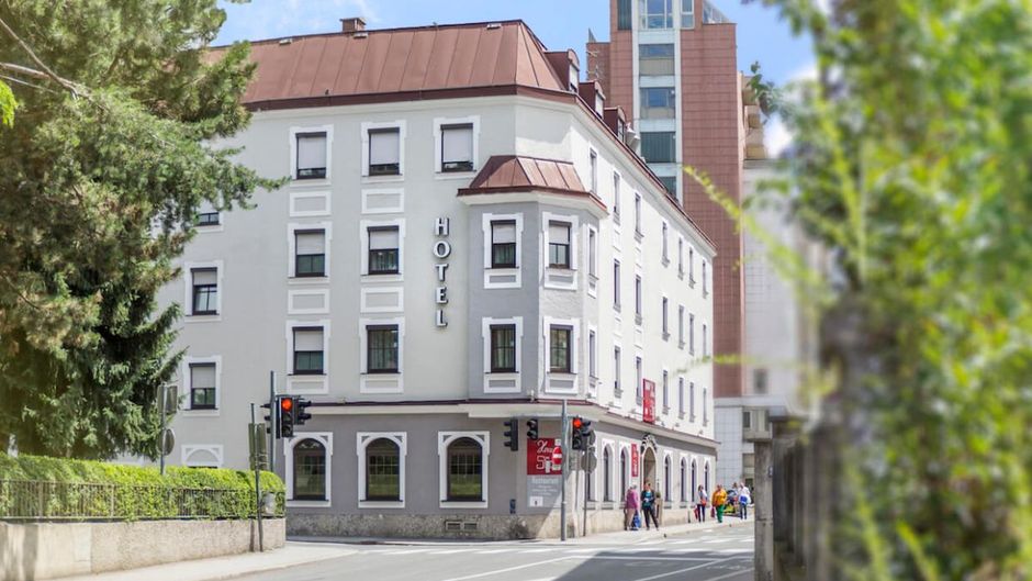 Hotel der Salzburger Hof Exterior