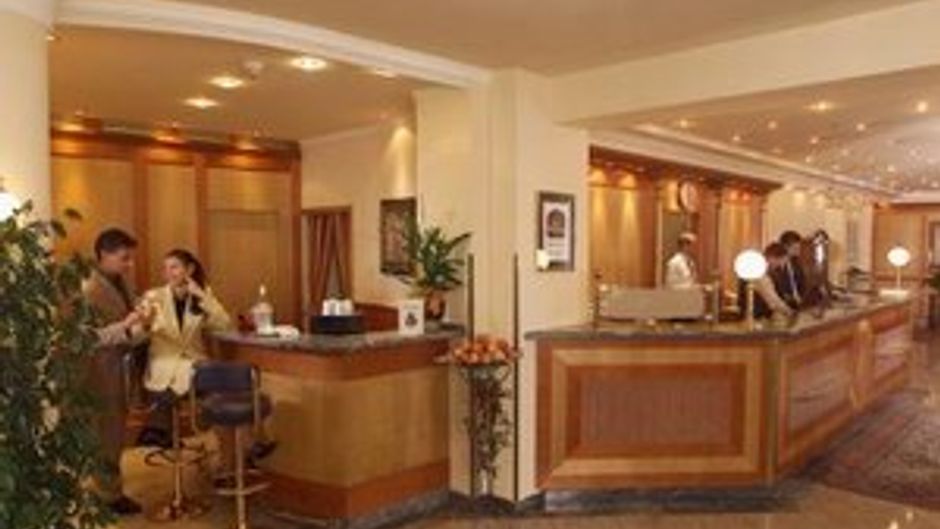Hotel Beethoven Lobby