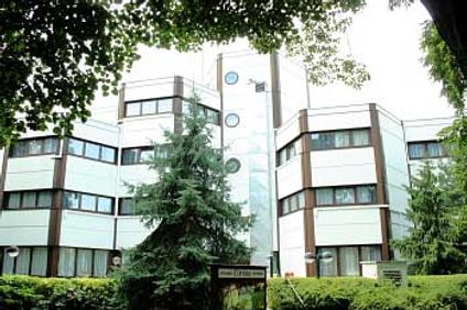Hotel Corvinus Beatrix Damm GMBH