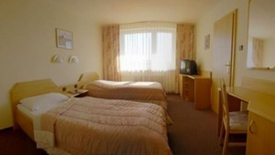 Hotel Partizan Tale Room