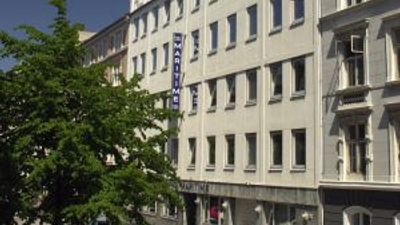 Hotel Maritime