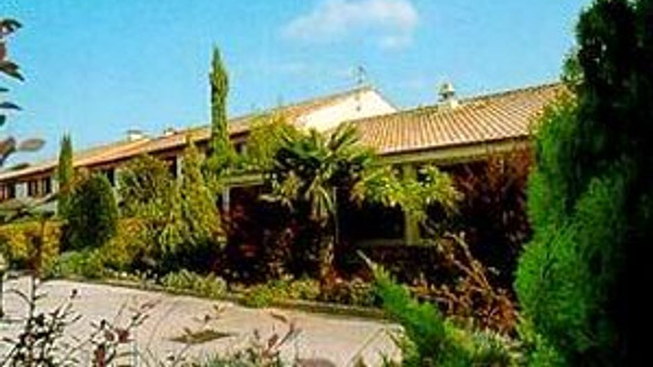 Le Coudon Hotel Exterior