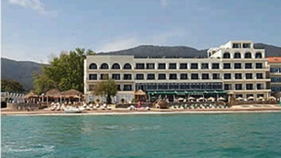 Hotel Cavaliere sur Plage Exterior