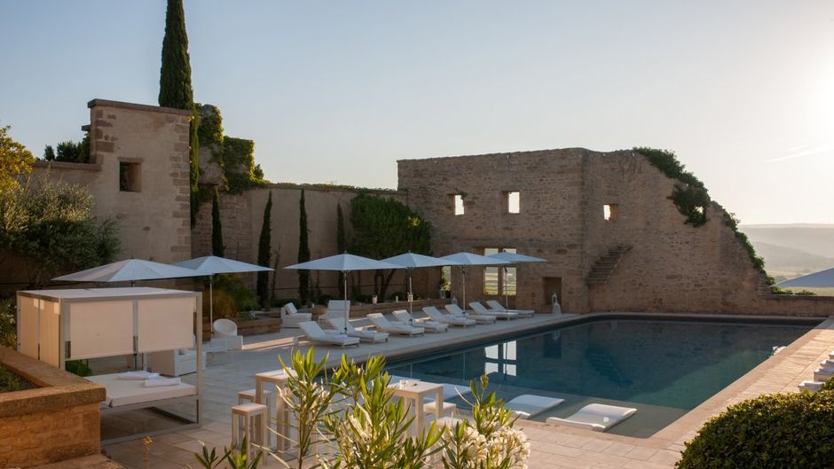 Le Vieux Castillon Pool