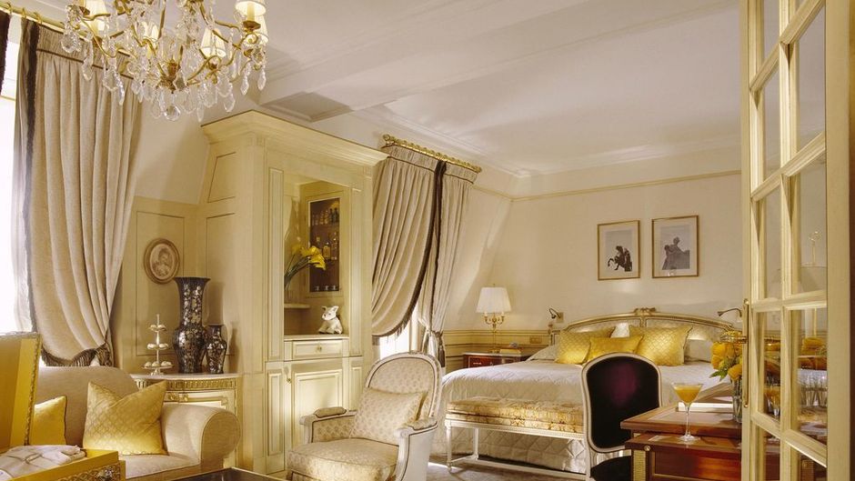 Le Meurice Suite