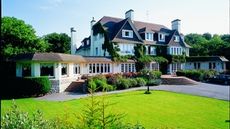 Le Manoir Hotel & Golf Club
