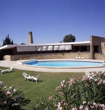 Les Cabanettes Hotel