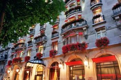 Hotel Plaza Athenee Paris