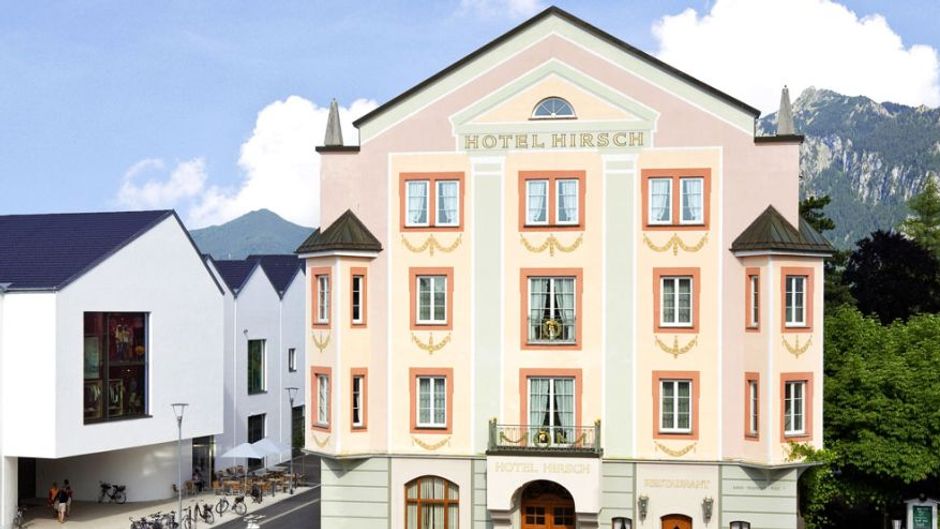 Hotel Hirsch Exterior