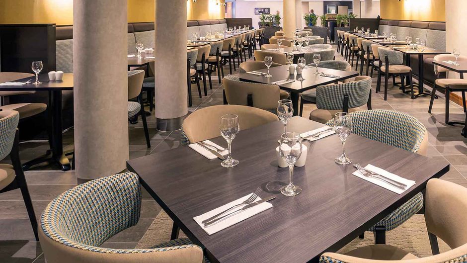Mercure London Heathrow Hotel Restaurant
