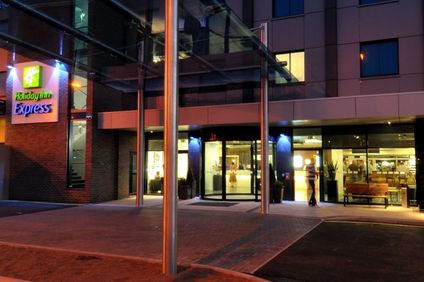 Holiday Inn Express London Heathrow T5