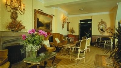 Hotel Revere