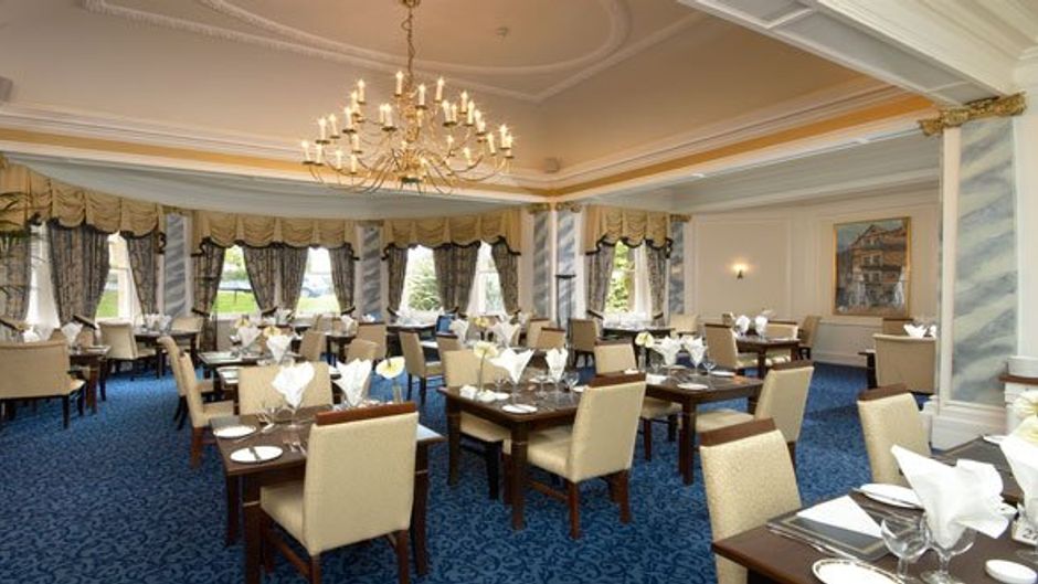 Country Living Lansdown Grove Hotel Restaurant