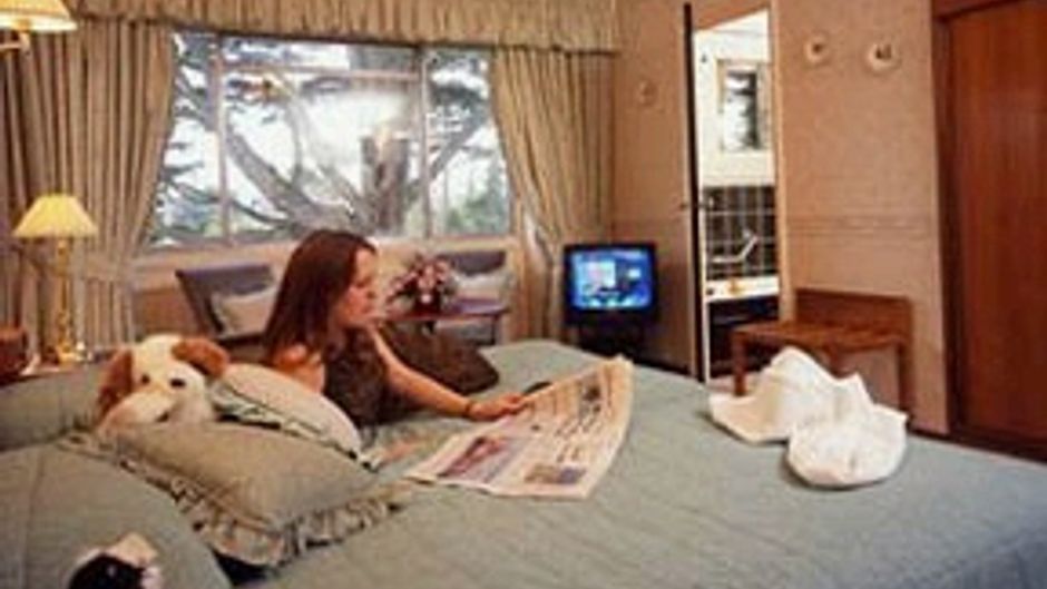 Meudon Hotel Room