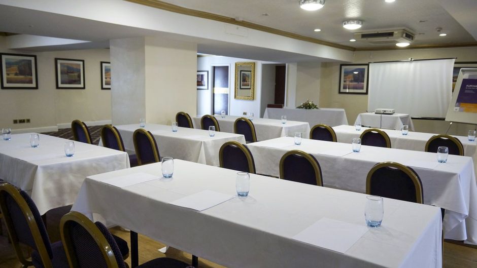Royal Cambridge Hotel Meeting