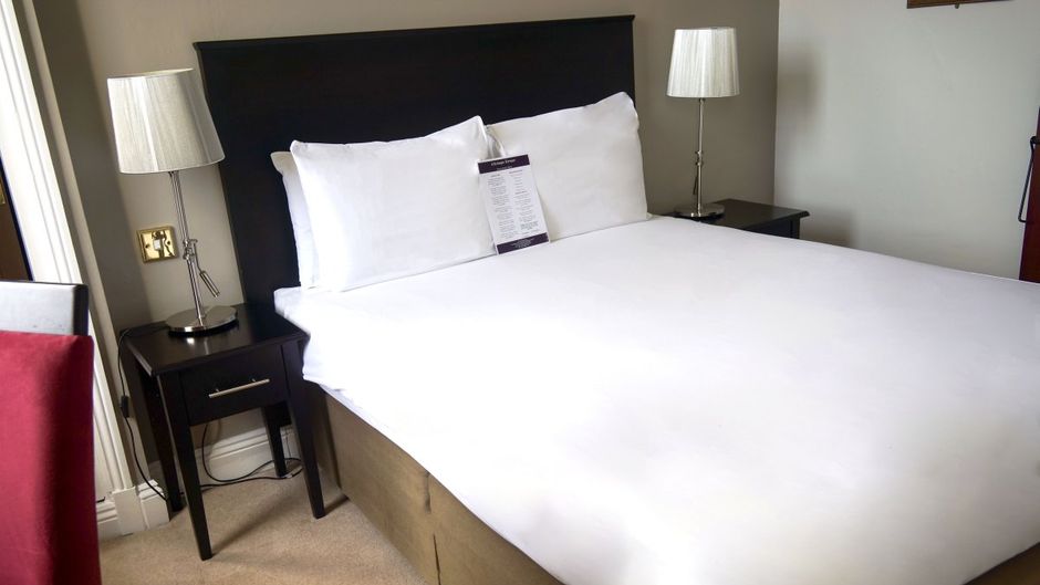 Royal Cambridge Hotel Room