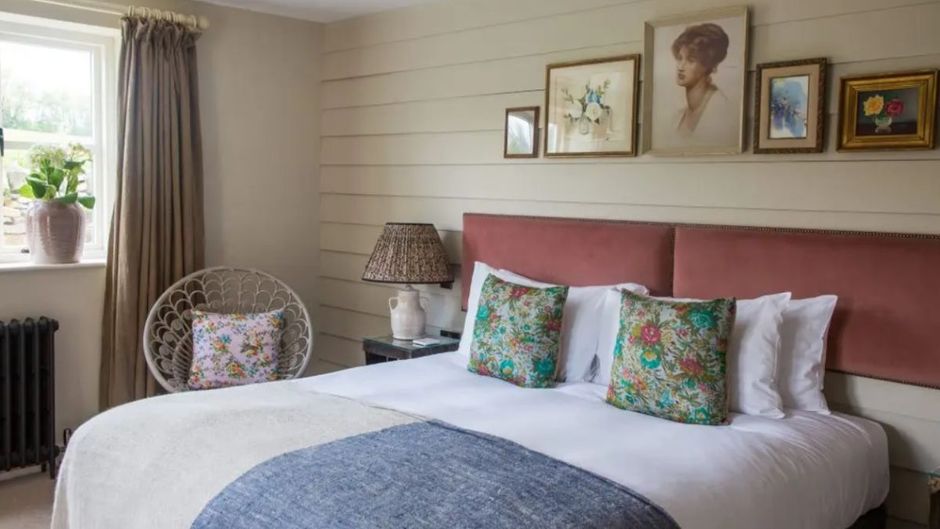 The Frogmill Hotel Room