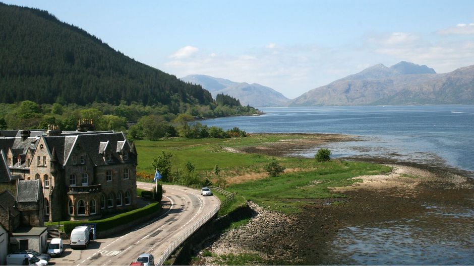 The Ballachulish Hotel Exterior