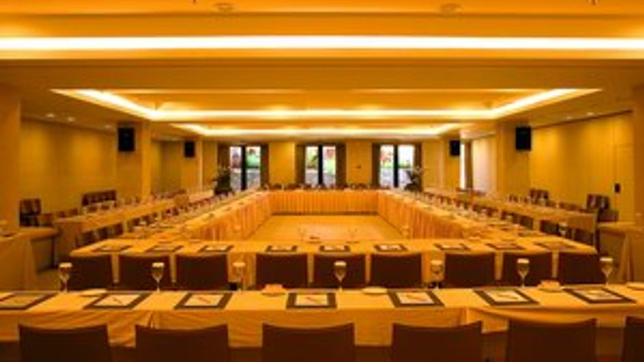 Cape Sounio Exclusive Resort Meeting
