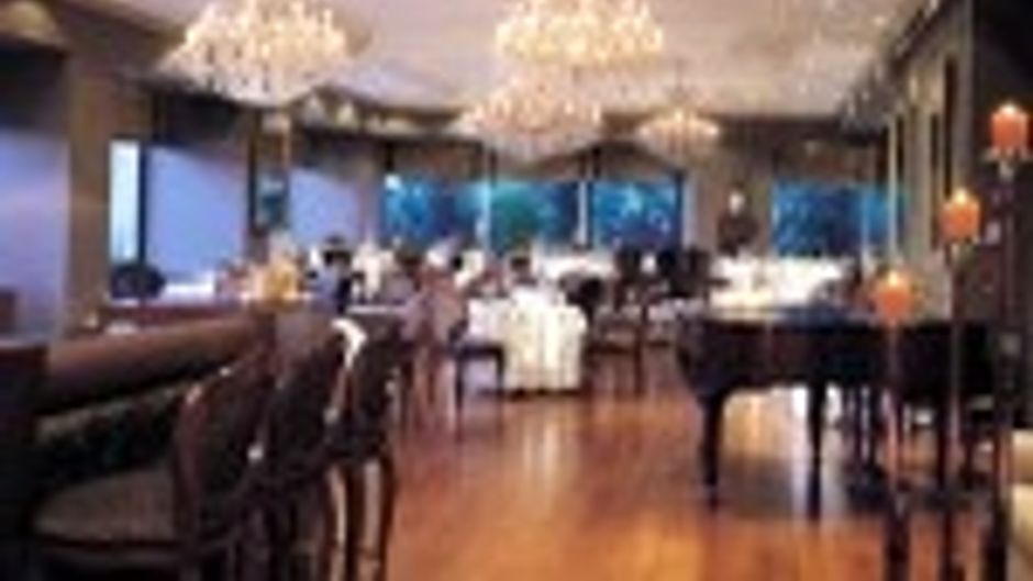 Divani Caravel Hotel Restaurant