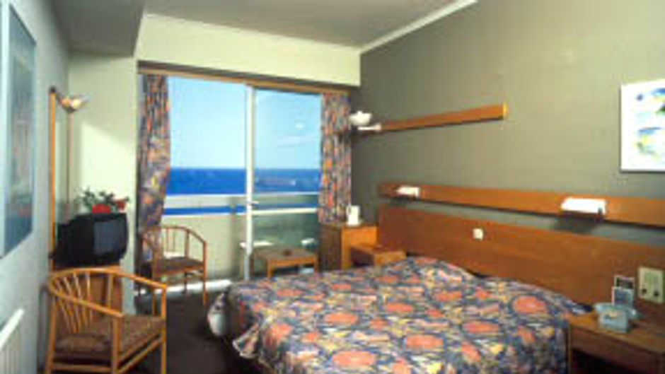 Arte Hotel Room