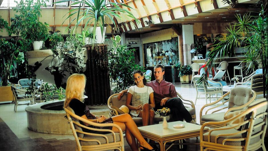 Hotel Helikon Lobby
