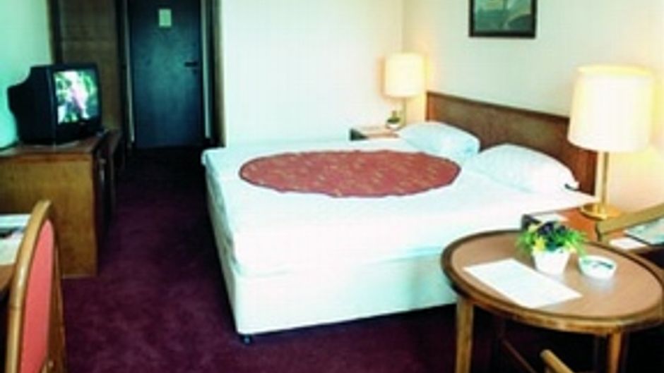 Ensana Thermal Sarvar Suite