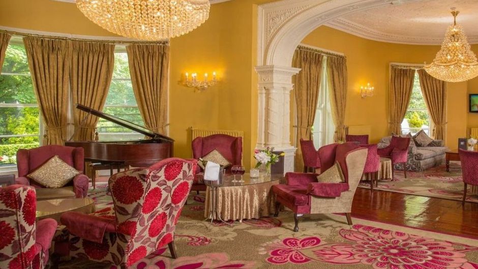 Fitzgeralds Hotel Vienna Woods Lobby
