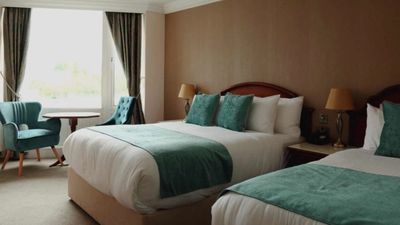 Central Hotel Donegal