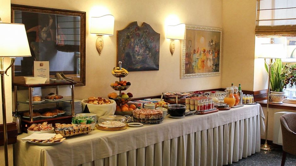 Bristol Hotel Banquet