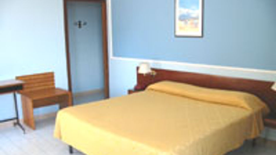 Continental Hotel Room