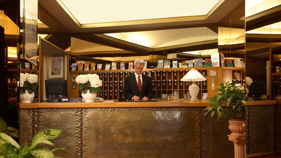 Hotel Eliseo Lobby